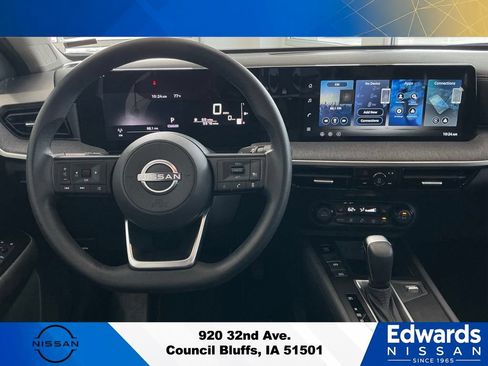 Used 2026 Nissan Kicks SV w/ Cold Weather Package AWD/4WD image 13
