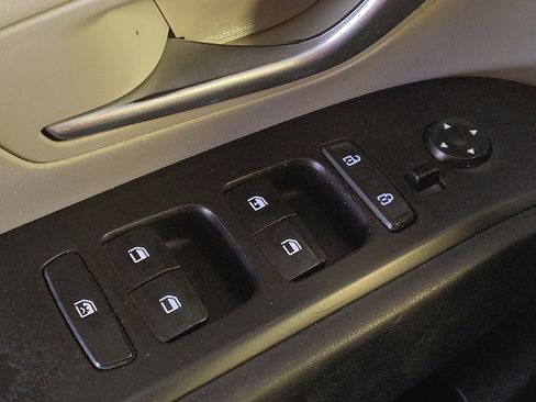 Used 2022 Hyundai Tucson SE image 27