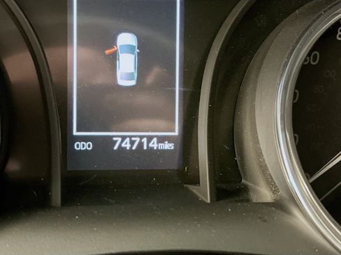 Used 2019 Toyota Camry LE image 19