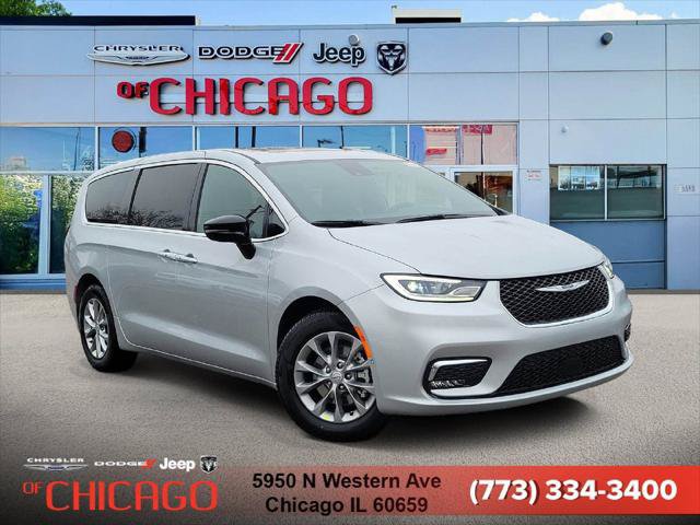 Certified 2026 Chrysler Pacifica Limited FWD image 1