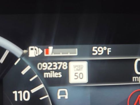 Used 2021 Land Rover Discovery Sport S image 32