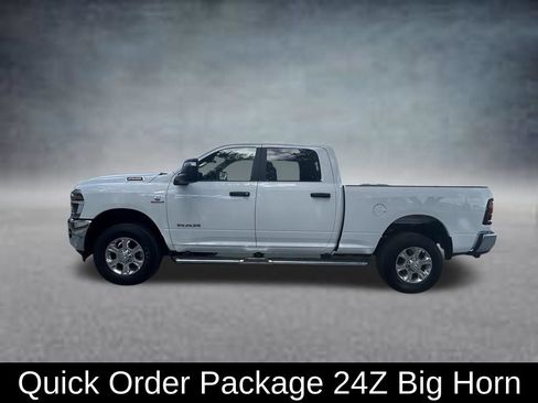 Used 2026 RAM 2500 Big Horn AWD/4WD image 4