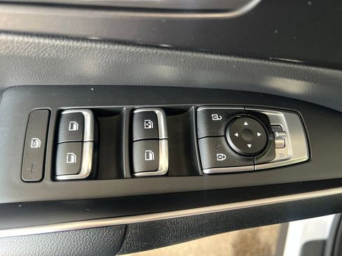 Used 2022 Kia Sorento LX FWD image 43