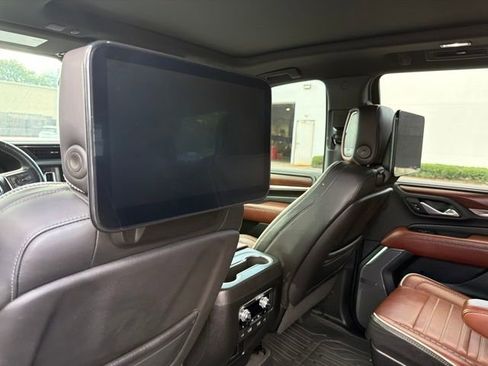 Used 2024 GMC Yukon Denali Ultimate AWD/4WD image 26