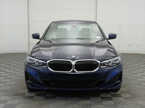 New 2026 BMW 330i Sedan w/ Premium Package image 2