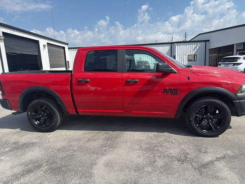 Used 2024 RAM 1500 Warlock RWD image 2