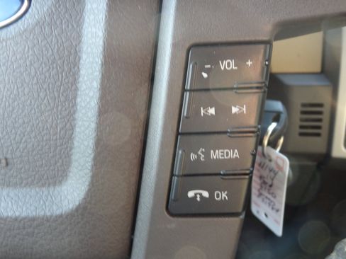 Used 2014 Ford F150 XLT w/ Equipment Group 301A Mid image 16