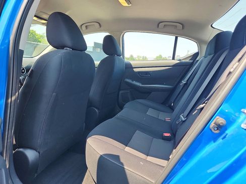 Used 2024 Nissan Sentra SV FWD image 10