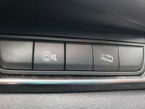 Certified 2025 MAZDA CX-30 AWD 2.5 S w/ Premium Package image 22