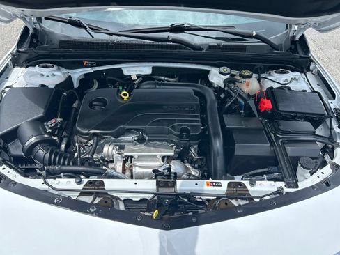 Used 2024 Chevrolet Malibu RS FWD image 16