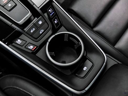 Used 2020 Porsche 911 Carrera 4S image 57