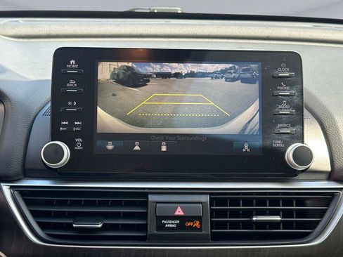 Used 2020 Honda Accord EX image 23