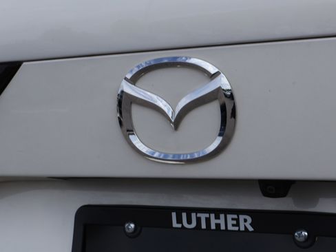 Used 2025 MAZDA CX-70 3.3 Turbo w/ Premium Package image 19