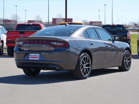 Used 2016 Dodge Charger SXT w/ AWD Plus Group image 3