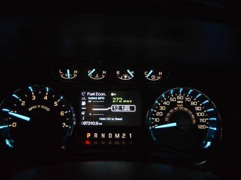 Used 2011 Ford F150 XLT w/ XLT Chrome Pkg AWD/4WD image 19