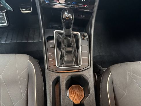 Used 2025 Volkswagen Jetta Sport FWD image 21