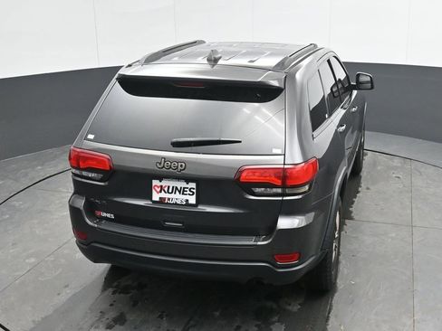 Used 2016 Jeep Grand Cherokee Laredo 75th Anniversary image 20