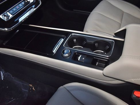 New 2026 Lincoln Corsair Reserve image 30