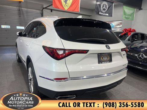 Used 2023 Acura MDX SH-AWD w/ Advance Package image 4
