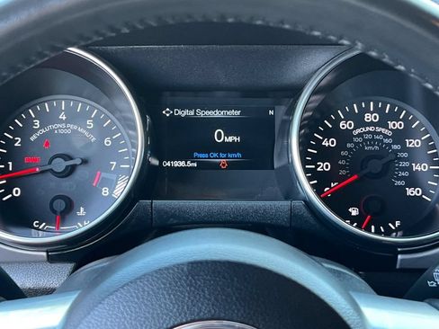 Used 2020 Ford Mustang GT Premium RWD image 25