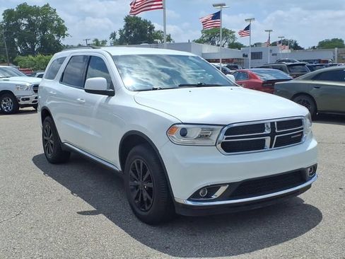 Used 2018 Dodge Durango SXT w/ Quick Order Package 2BB AWD/4WD image 3