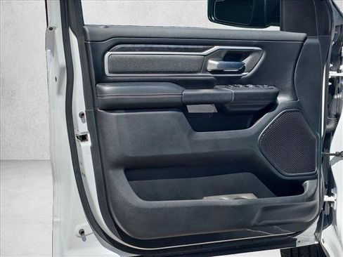 Used 2020 RAM 1500 Big Horn AWD/4WD image 11
