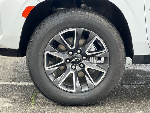 Used 2022 Chevrolet Tahoe Z71 image 27