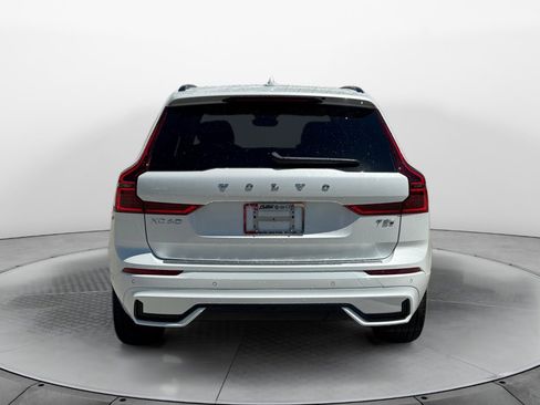 New 2026 Volvo XC60 T8 Ultra w/ Protection Package Premier AWD/4WD image 6
