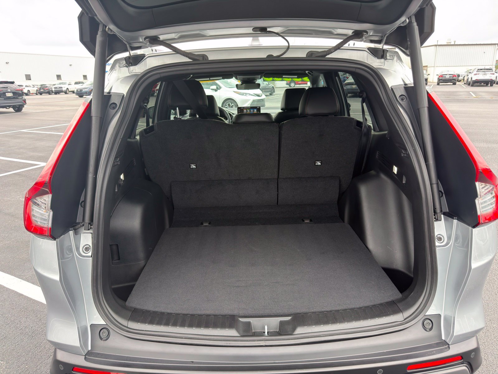 Used 2025 Honda CR-V Sport-L image 30