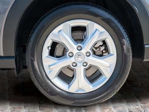 Certified 2023 Honda HR-V LX image 33