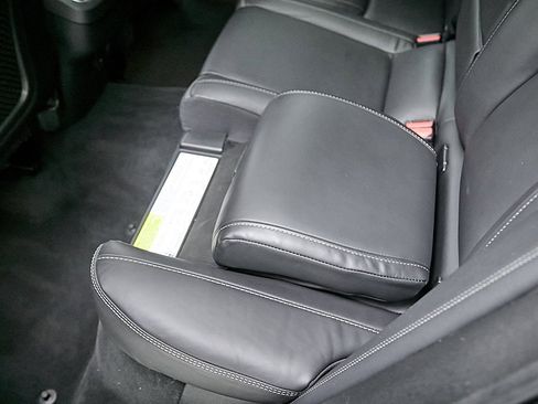 Certified 2023 Volvo XC60 B5 Ultimate image 22