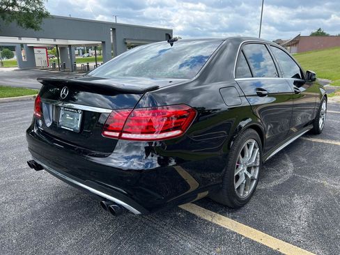 Used 2016 Mercedes-Benz E 350 Sedan w/ Premium Package image 6