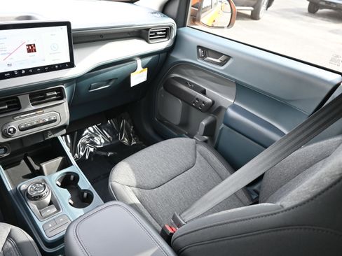 New 2026 Ford Maverick XLT w/ XLT Luxury Package image 29