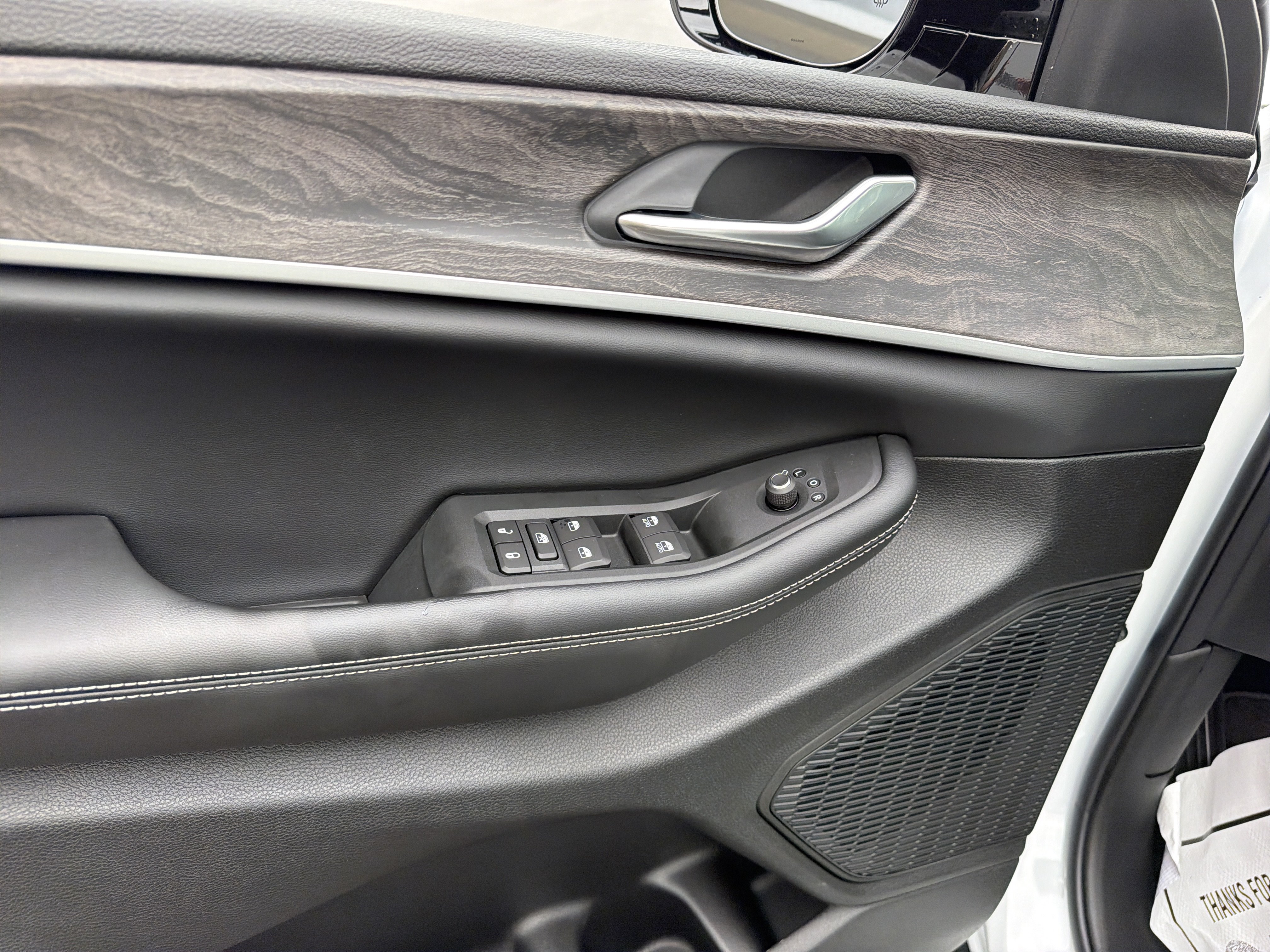 New 2027 Jeep Grand Cherokee 4WD image 15