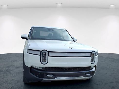 Used 2022 Rivian R1T Adventure AWD/4WD image 7