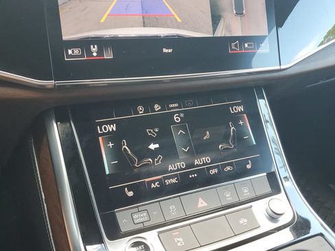 Certified 2025 Audi Q7 3.0T Premium Plus AWD/4WD image 28