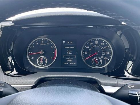 Used 2024 Kia K5 GT-Line image 13
