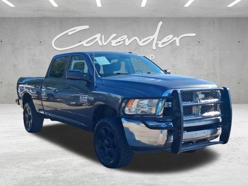 Used 2016 RAM 2500 Tradesman w/ Chrome Appearance Group AWD/4WD image 2