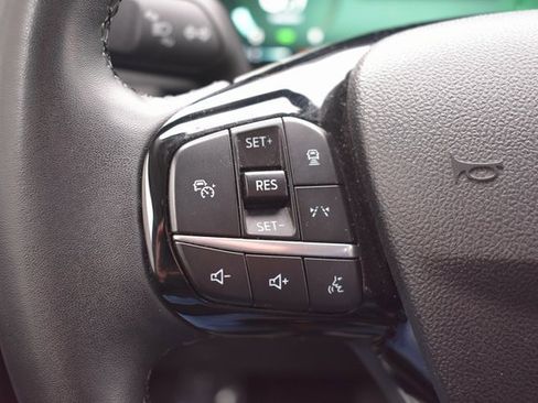 Used 2023 Ford Escape Platinum image 20