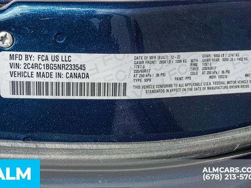 Used 2022 Chrysler Pacifica Touring-L image 60