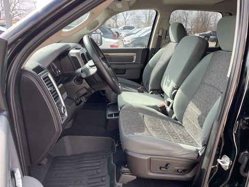 Used 2019 RAM 1500 Big Horn AWD/4WD image 8