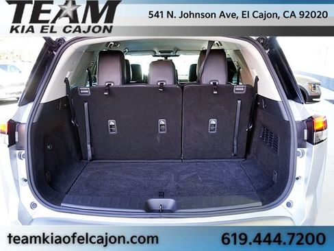 Used 2024 Nissan Pathfinder SL FWD image 14