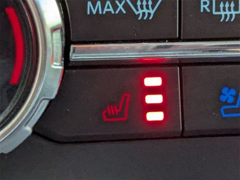 Used 2022 Ford F350 Limited image 24