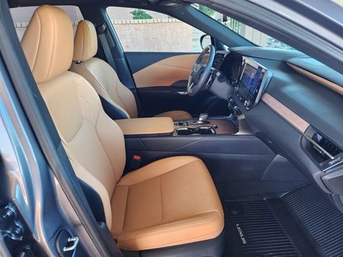 Used 2023 Lexus RX 350 Premium image 65