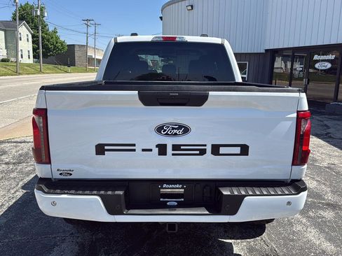 Used 2025 Ford F150 XLT w/ Equipment Group 301A Standard AWD/4WD image 12