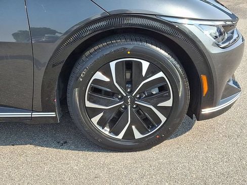 Used 2024 Kia EV6 Wind AWD/4WD image 8