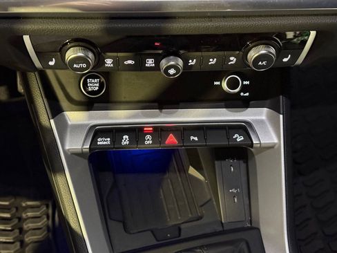 Used 2023 Audi Q3 2.0T Premium Plus image 26