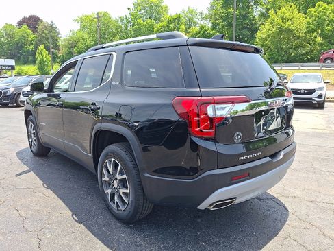 Used 2023 GMC Acadia SLE w/ Driver Convenience Package AWD/4WD image 5