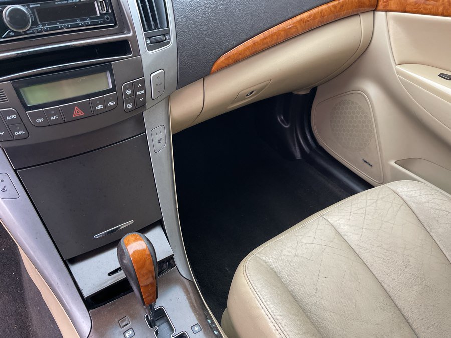 Used 2009 Hyundai Sonata Limited FWD image 31