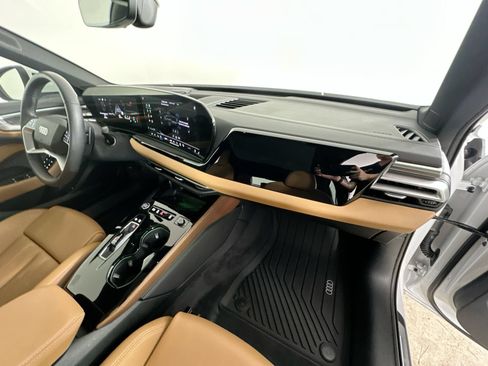 Used 2025 Audi A5 2.0T Premium Plus w/ Premium Plus AWD/4WD image 44